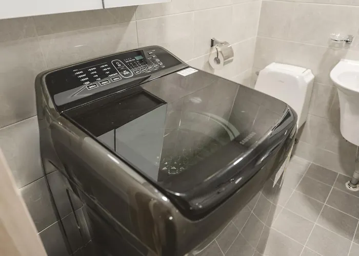 아파트 Seoulwood Retreat, Dangsan Near Hongdae & Yeouido, 5 Min Walk From The Subway Station
